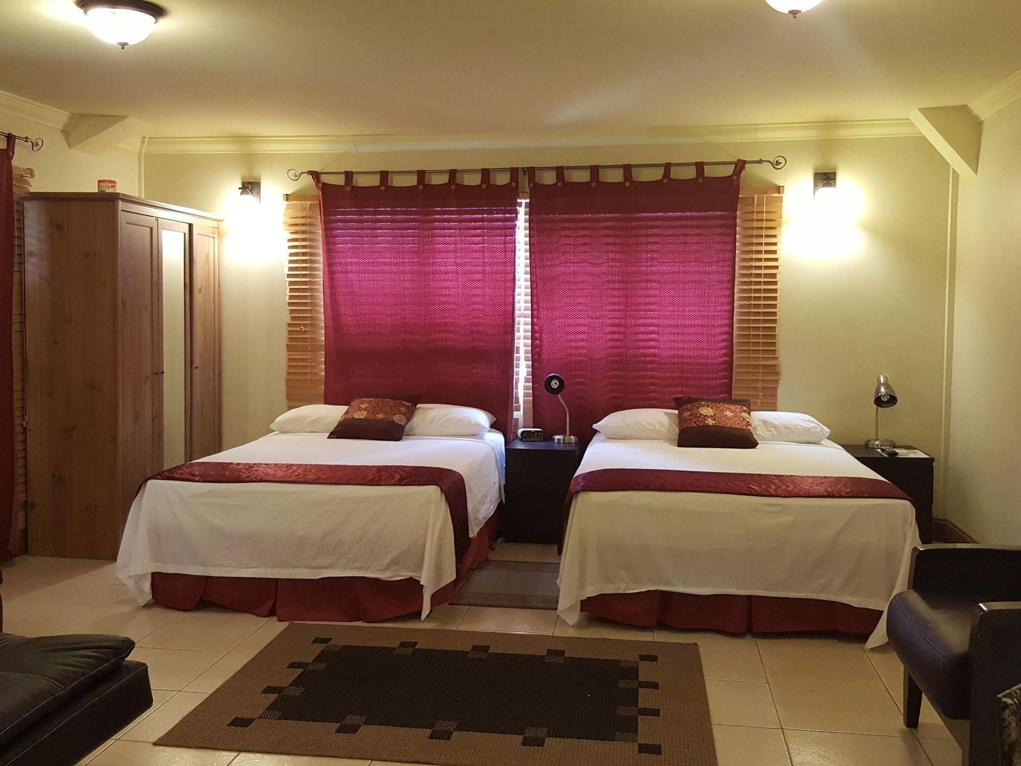 Savannah Maison Guest House Port of Spain Exterior foto