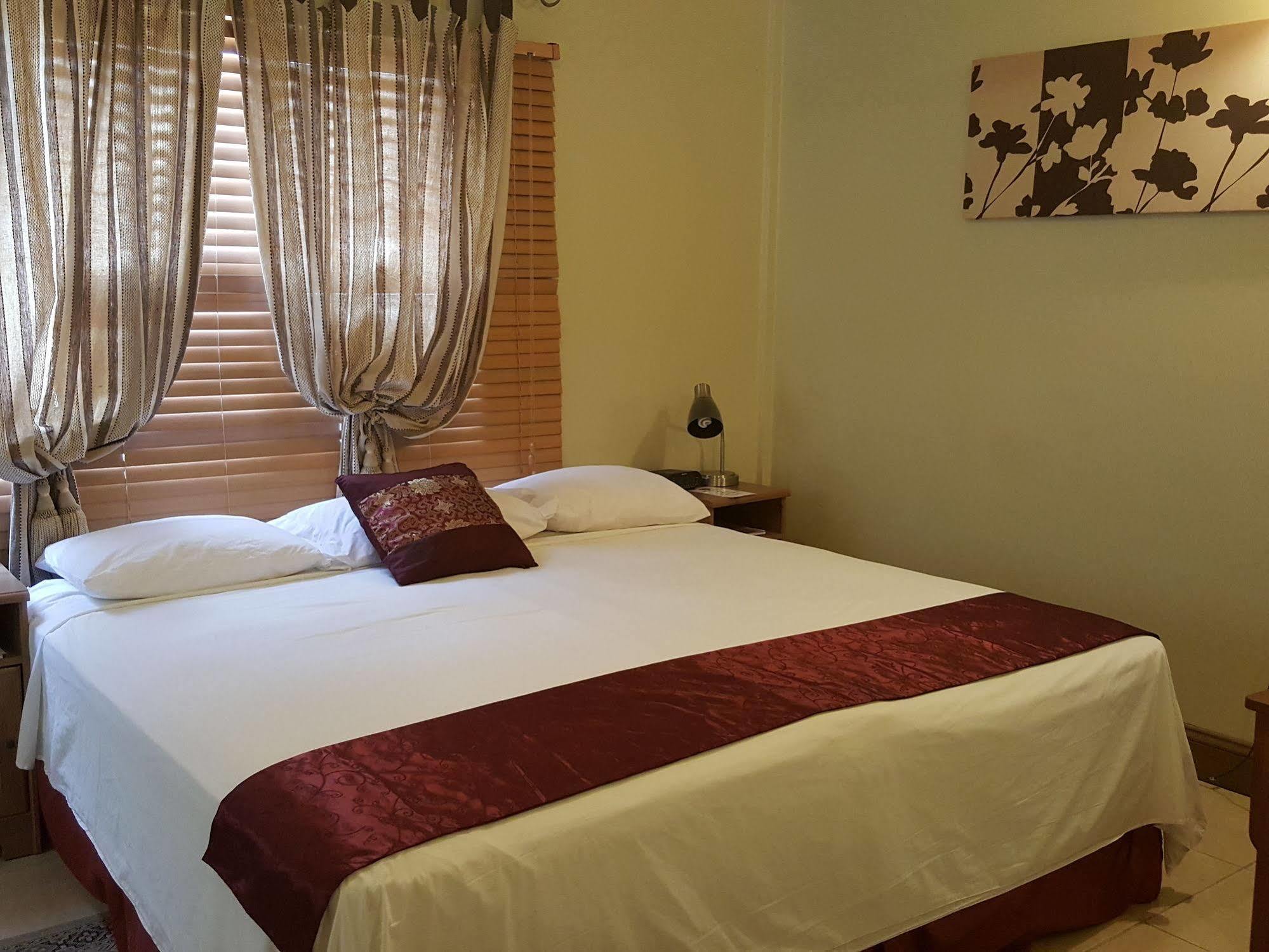Savannah Maison Guest House Port of Spain Exterior foto