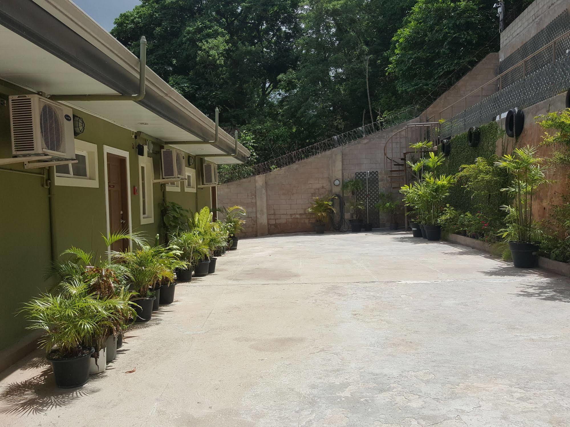 Savannah Maison Guest House Port of Spain Exterior foto